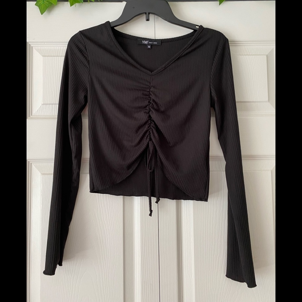 Black scrunch long sleeve